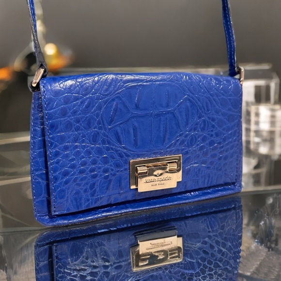 kate spade Handbags - Kate Spade New York Rialto Place Sally Crossbody Bag Blue Crocodile Embossed GUC